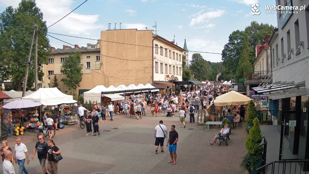 WISŁA - widok na deptak - 26 lipiec 2026, 16:01