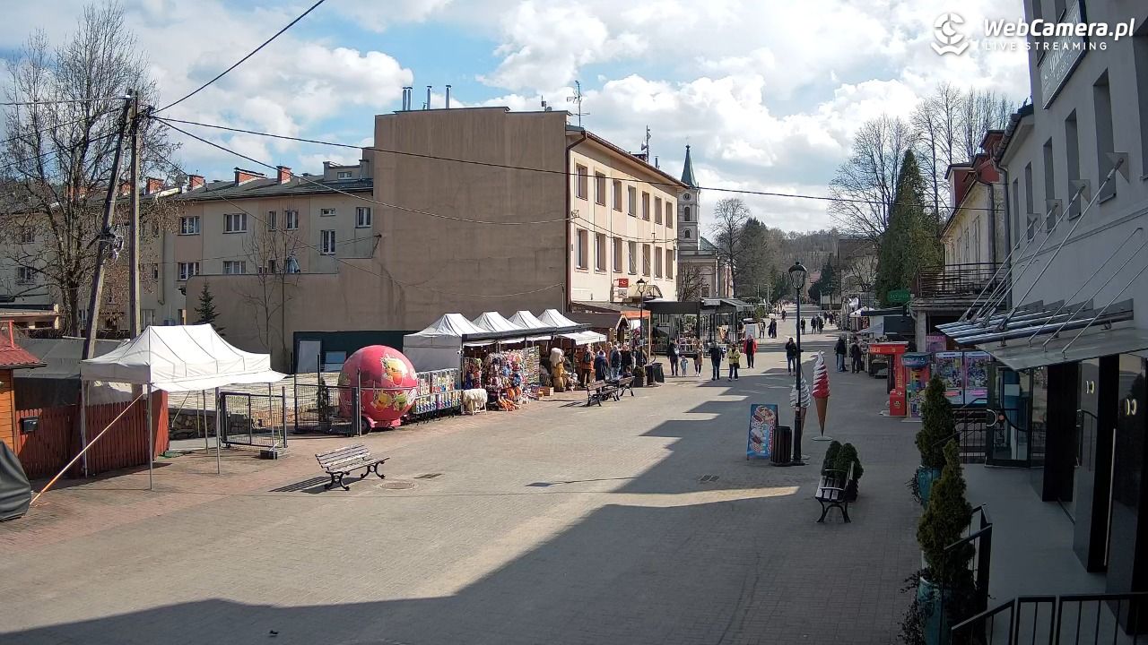 WISŁA - widok na deptak - 13 marzec 2026, 12:58