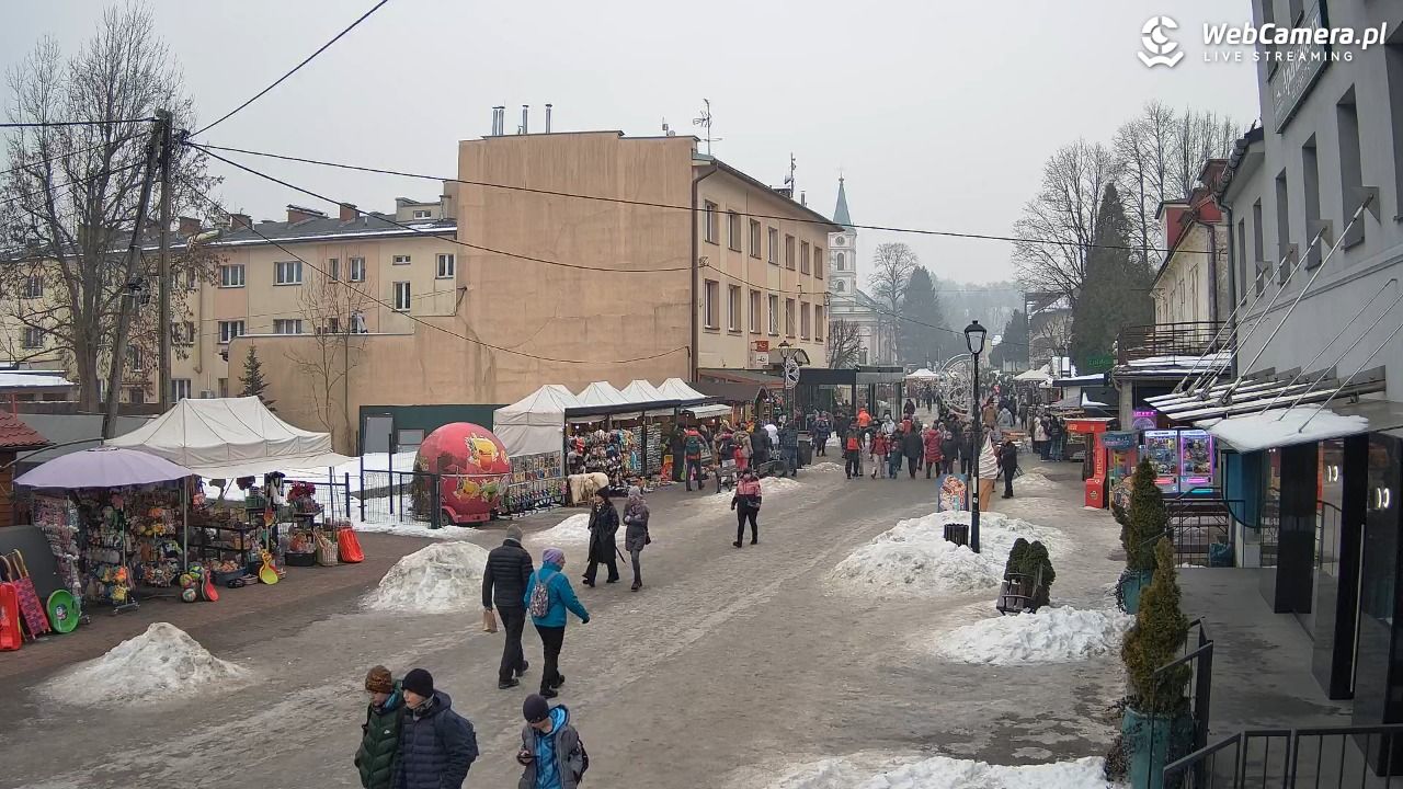 WISŁA - widok na deptak - 24 styczeń 2026, 11:55