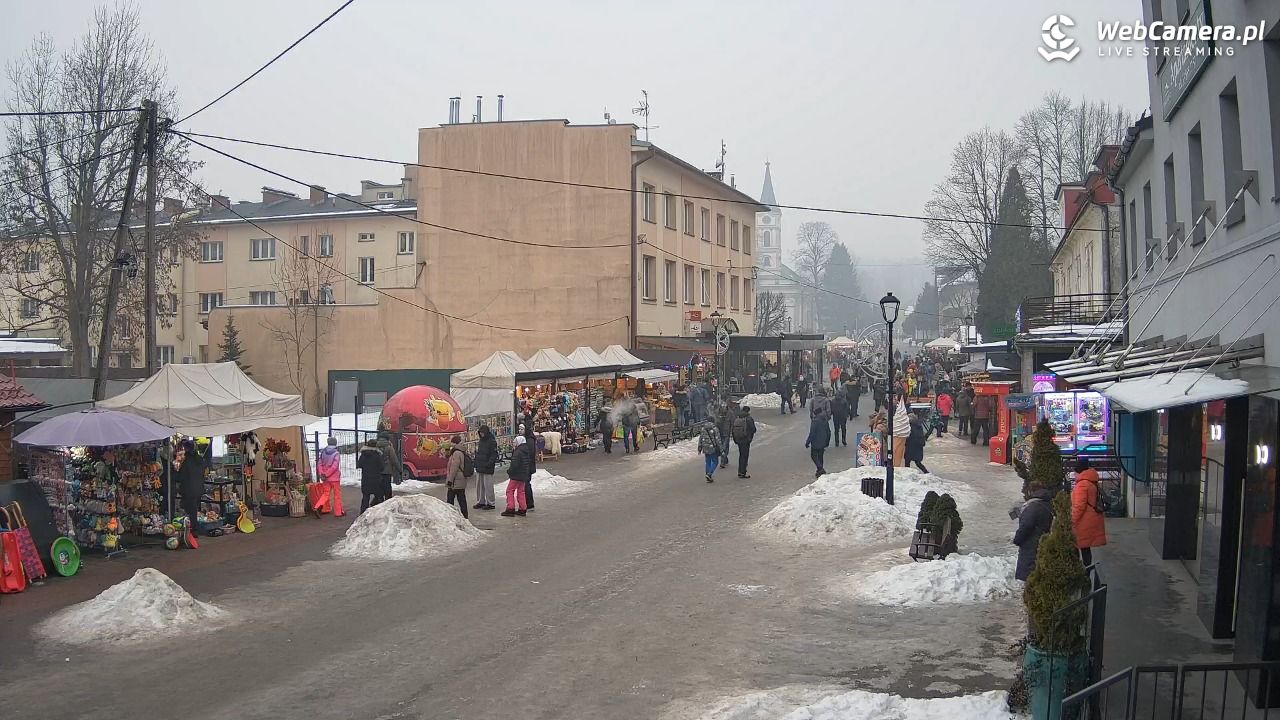 WISŁA - widok na deptak - 24 styczeń 2026, 15:28