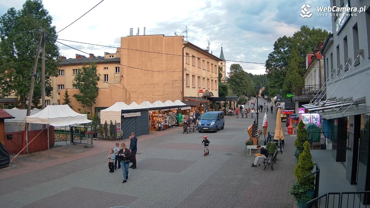 WISŁA - widok na deptak - 13 czerwiec 2026, 20:41