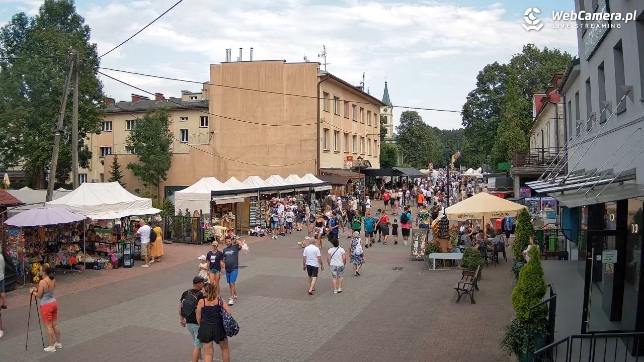 WISŁA - widok na deptak - 26 lipiec 2026, 17:33