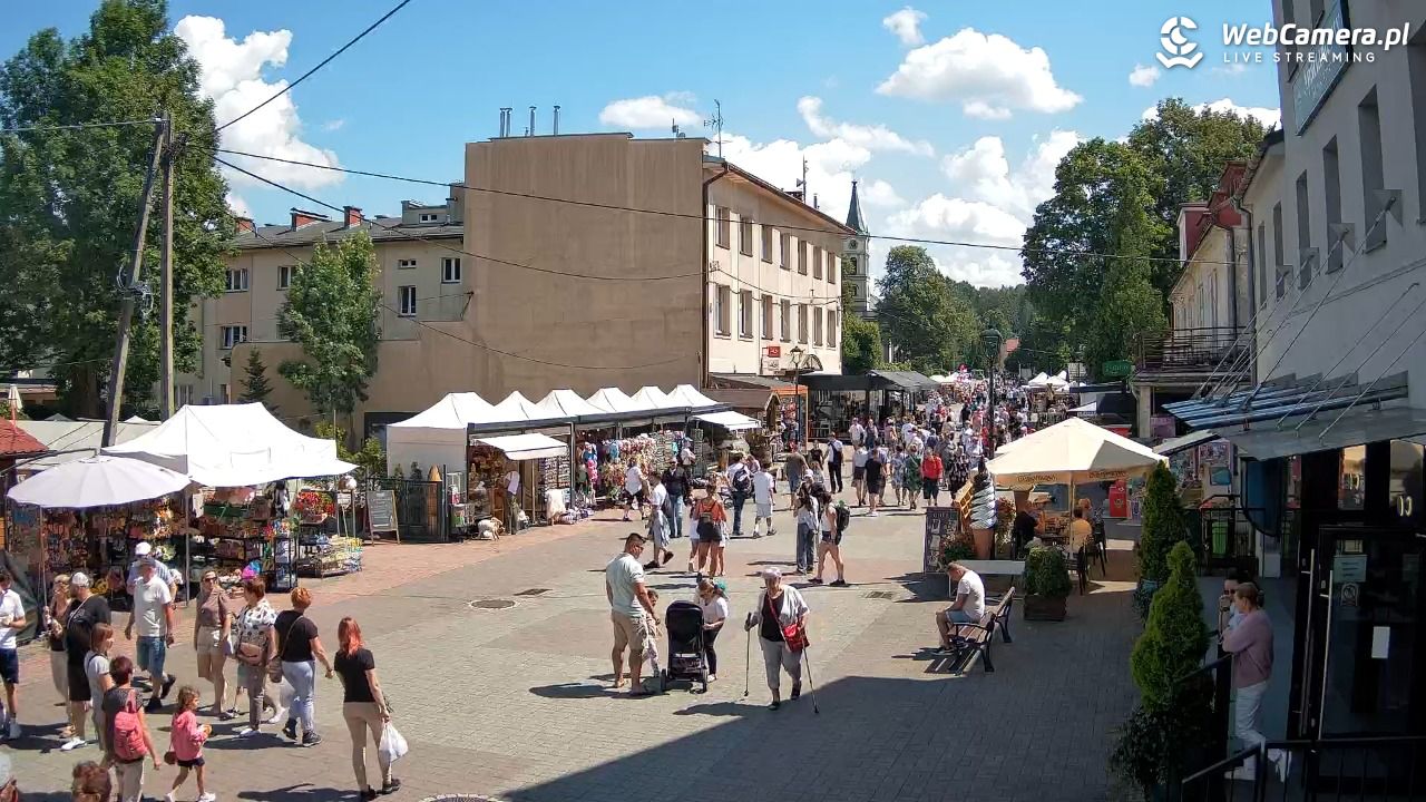 WISŁA - widok na deptak - 28 lipiec 2026, 13:55