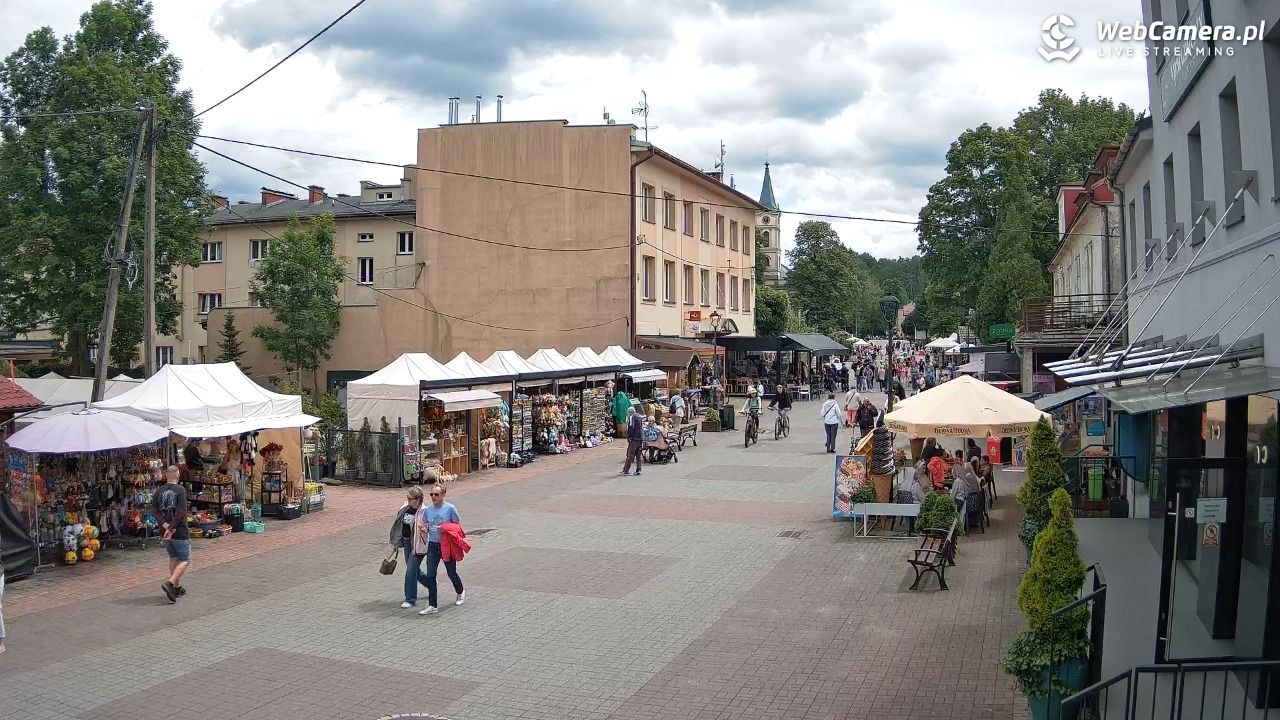 WISŁA - widok na deptak - 13 czerwiec 2026, 12:58
