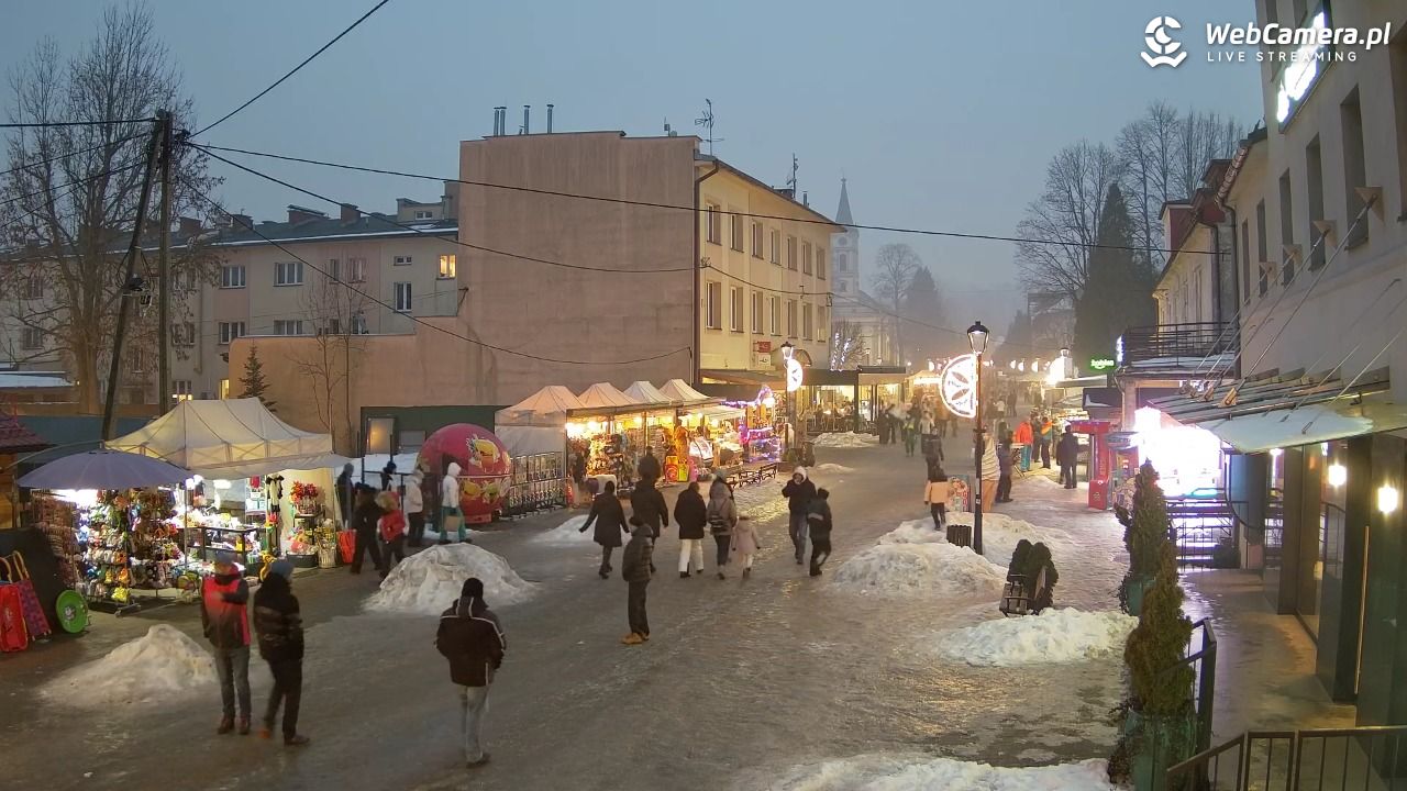 WISŁA - widok na deptak - 24 styczeń 2026, 16:42