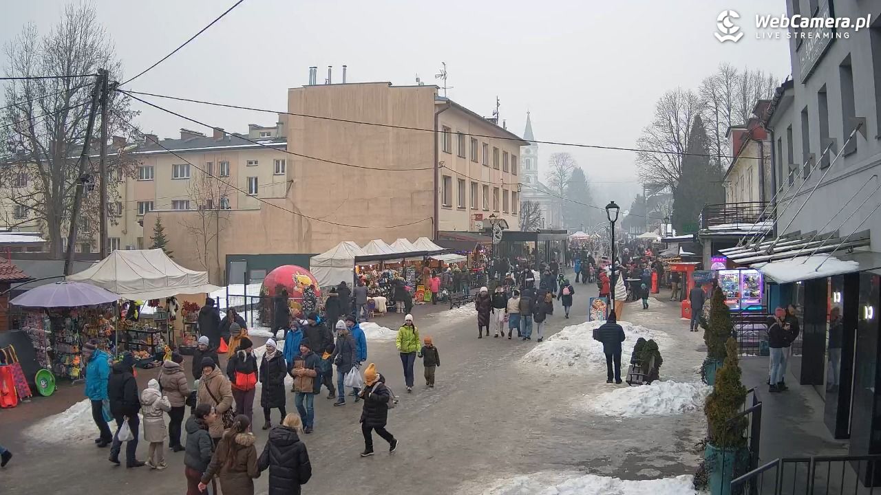 WISŁA - widok na deptak - 24 styczeń 2026, 15:04