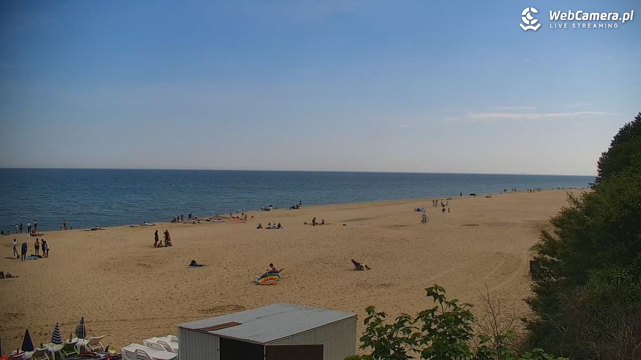 JASTRZĘBIA GÓRA - widok na plażę - 07 czerwiec 2026, 10:36
