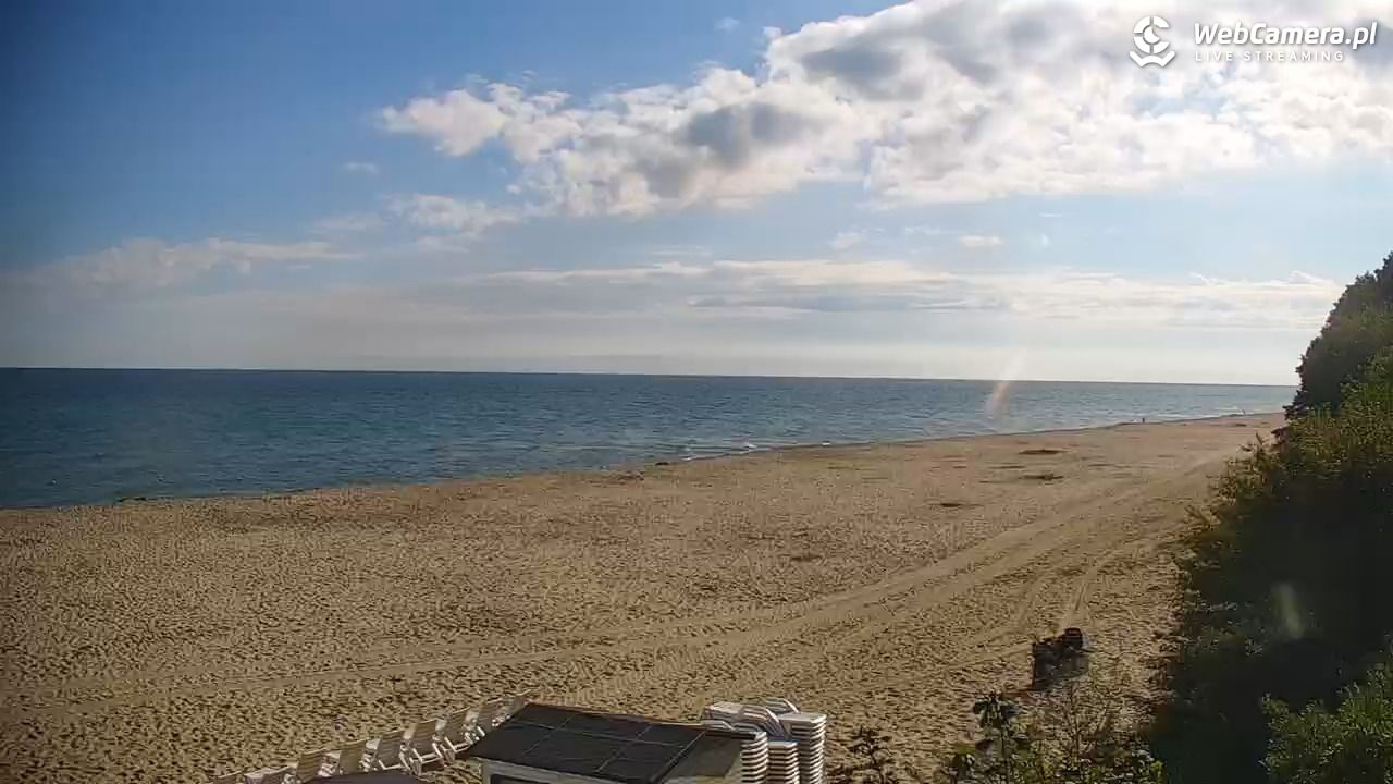 JASTRZĘBIA GÓRA - widok na plażę - 25 lipiec 2025, 08:38