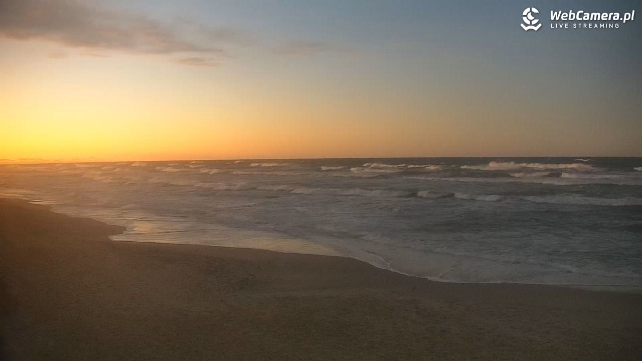 JASTRZĘBIA GÓRA - widok na plażę - 28 grudzień 2025, 16:09