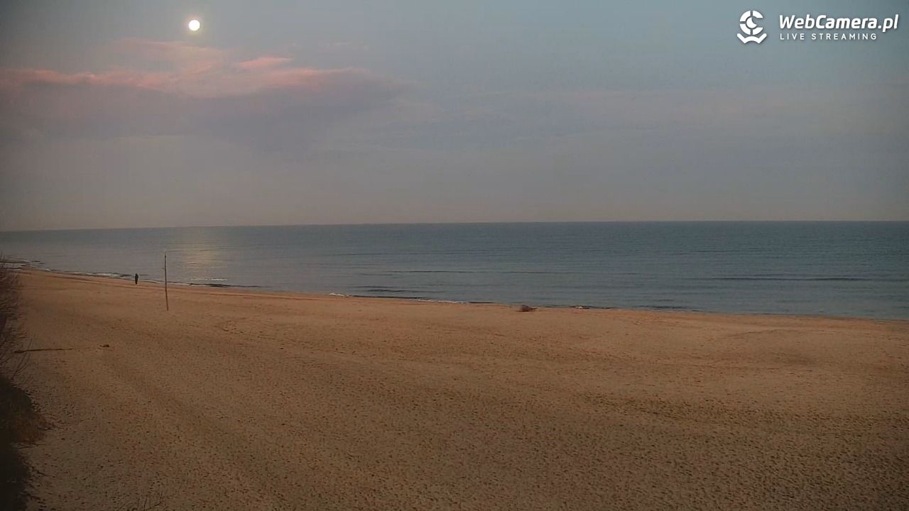 JASTRZĘBIA GÓRA - widok na plażę - 06 listopad 2025, 06:45