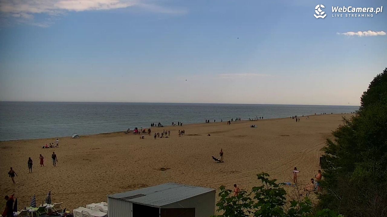 JASTRZĘBIA GÓRA - widok na plażę - 07 czerwiec 2026, 11:06