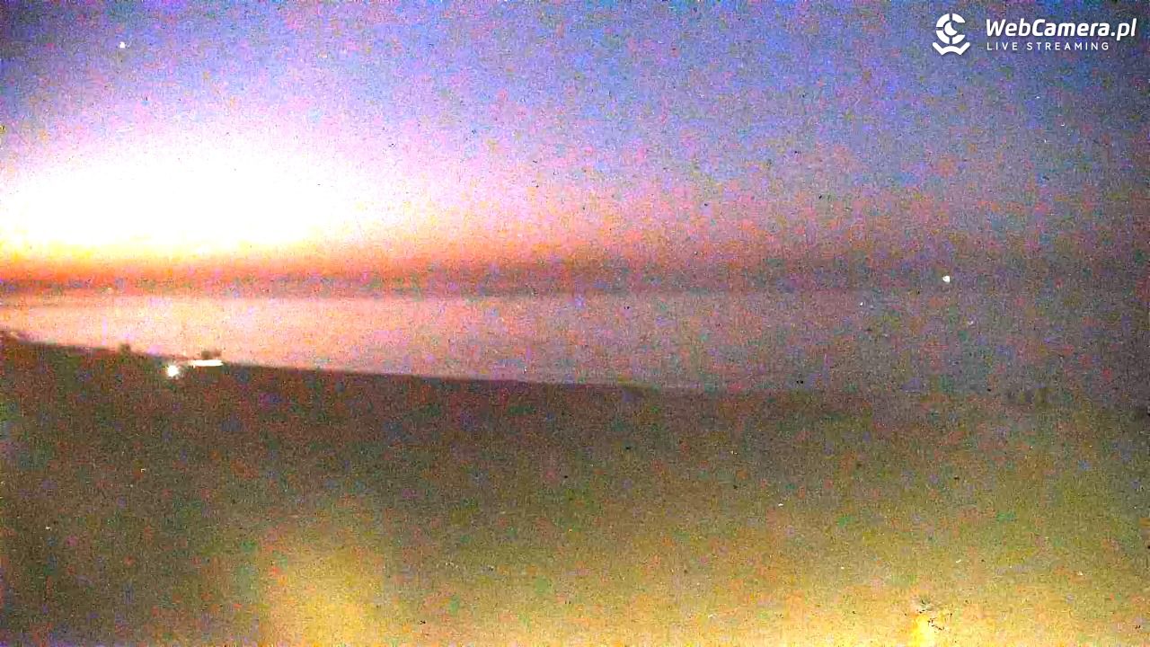 JASTRZĘBIA GÓRA - widok na plażę - 08 listopad 2025, 17:19