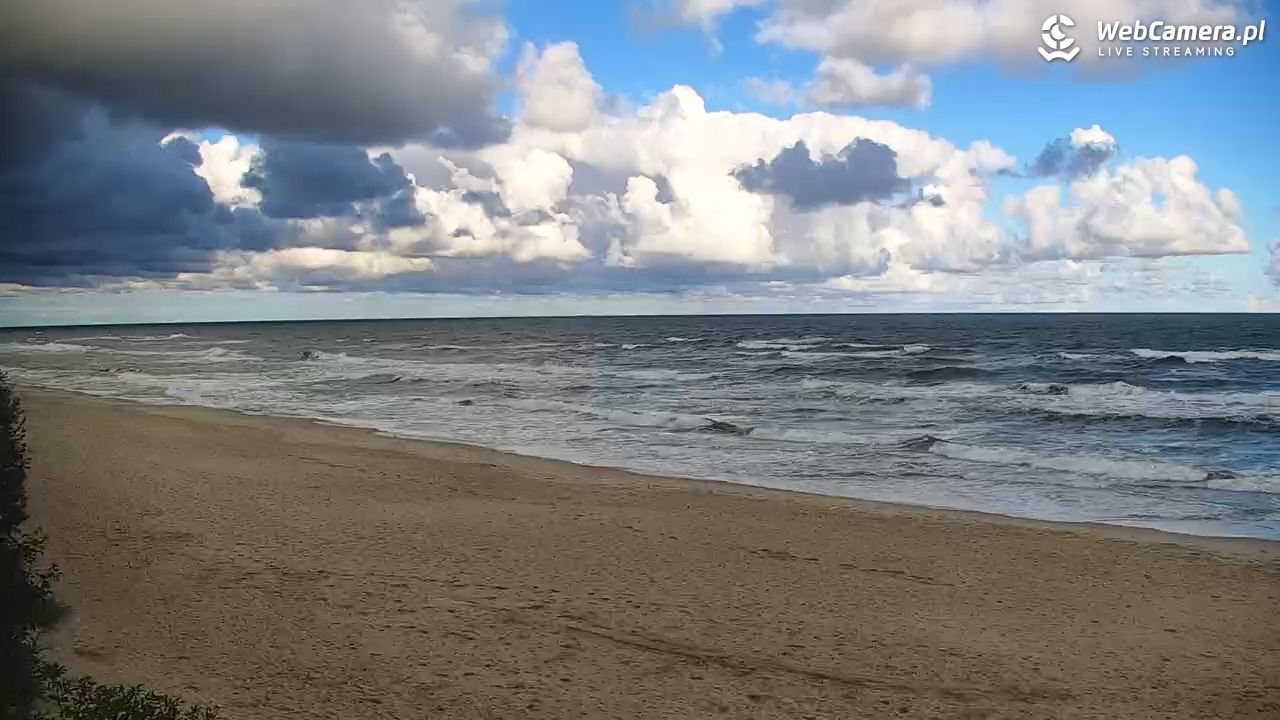 JASTRZĘBIA GÓRA - widok na plażę - 23 wresień 2026, 09:14
