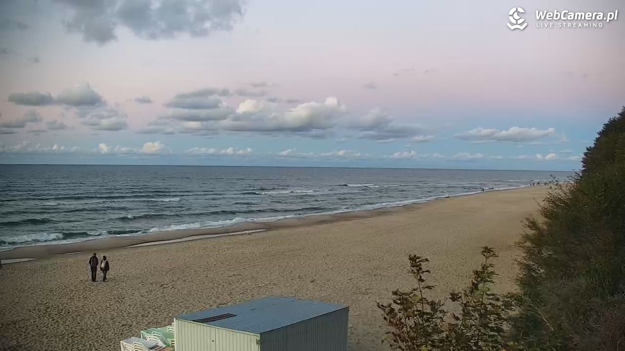 JASTRZĘBIA GÓRA - widok na plażę - 24 wresień 2026, 18:55
