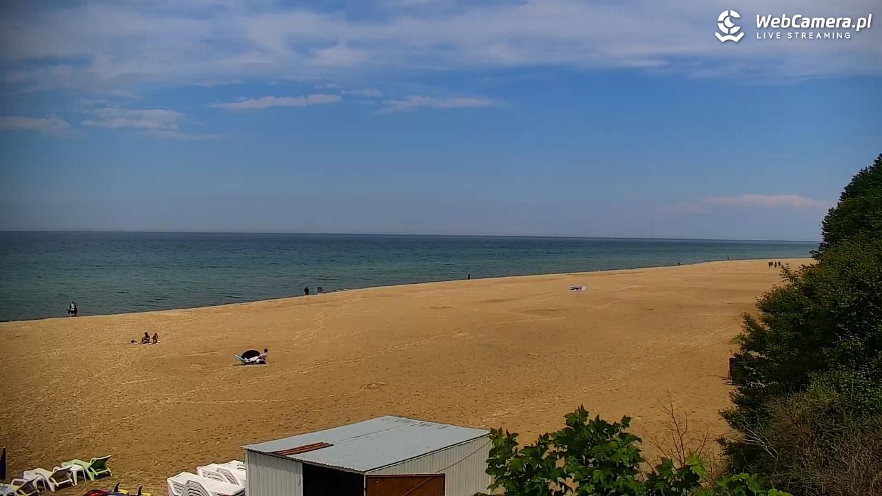 JASTRZĘBIA GÓRA - widok na plażę - 07 czerwiec 2026, 14:05