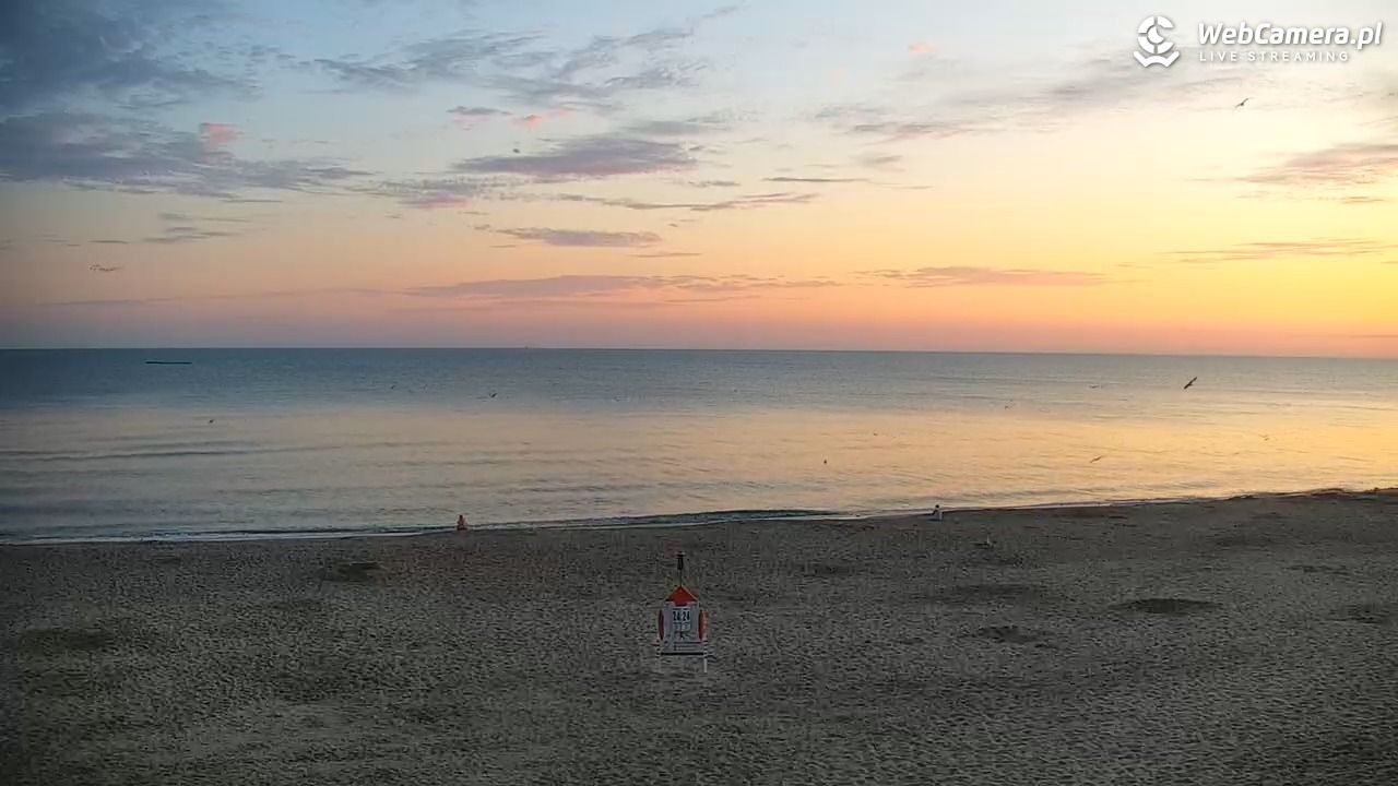 JASTRZĘBIA GÓRA - widok na plażę - 30 lipiec 2026, 04:51