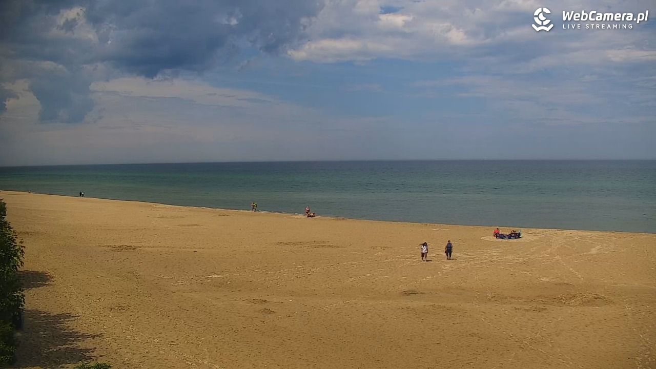 JASTRZĘBIA GÓRA - widok na plażę - 07 czerwiec 2026, 12:18