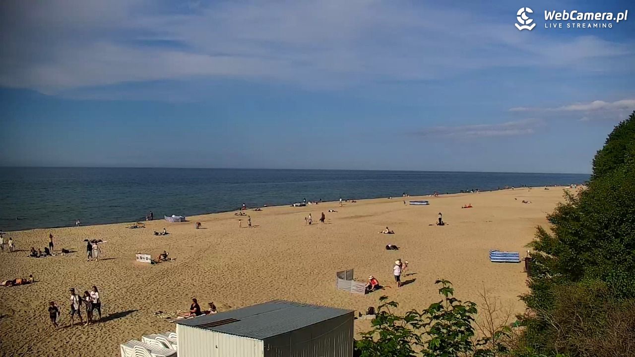 JASTRZĘBIA GÓRA - widok na plażę - 06 czerwiec 2026, 17:27