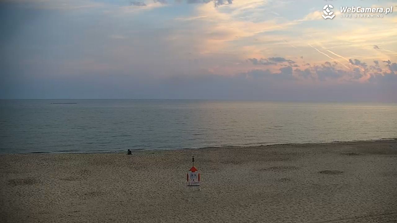 JASTRZĘBIA GÓRA - widok na plażę - 31 lipiec 2026, 05:06