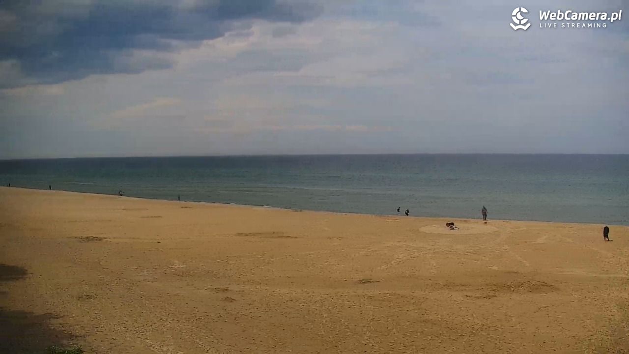 JASTRZĘBIA GÓRA - widok na plażę - 07 czerwiec 2026, 13:23