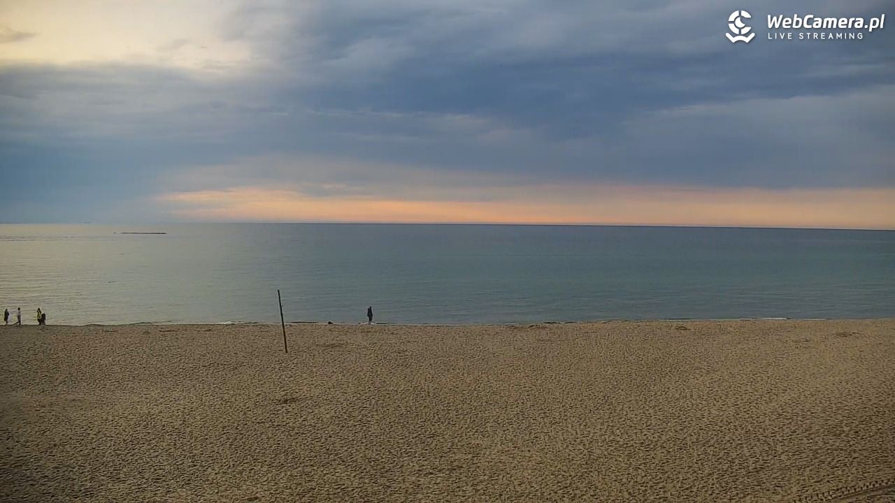 JASTRZĘBIA GÓRA - widok na plażę - 07 czerwiec 2026, 20:00