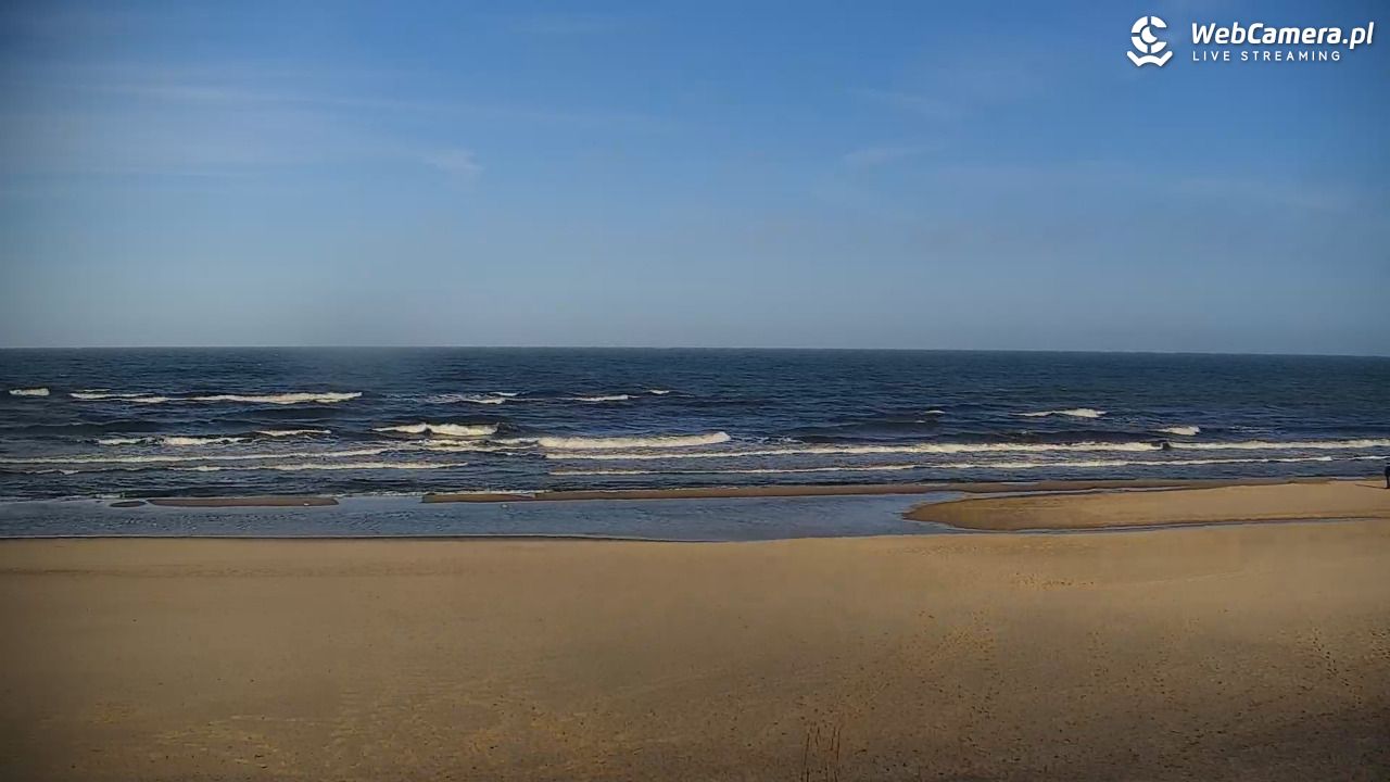JASTRZĘBIA GÓRA - widok na plażę - 04 marzec 2026, 11:01
