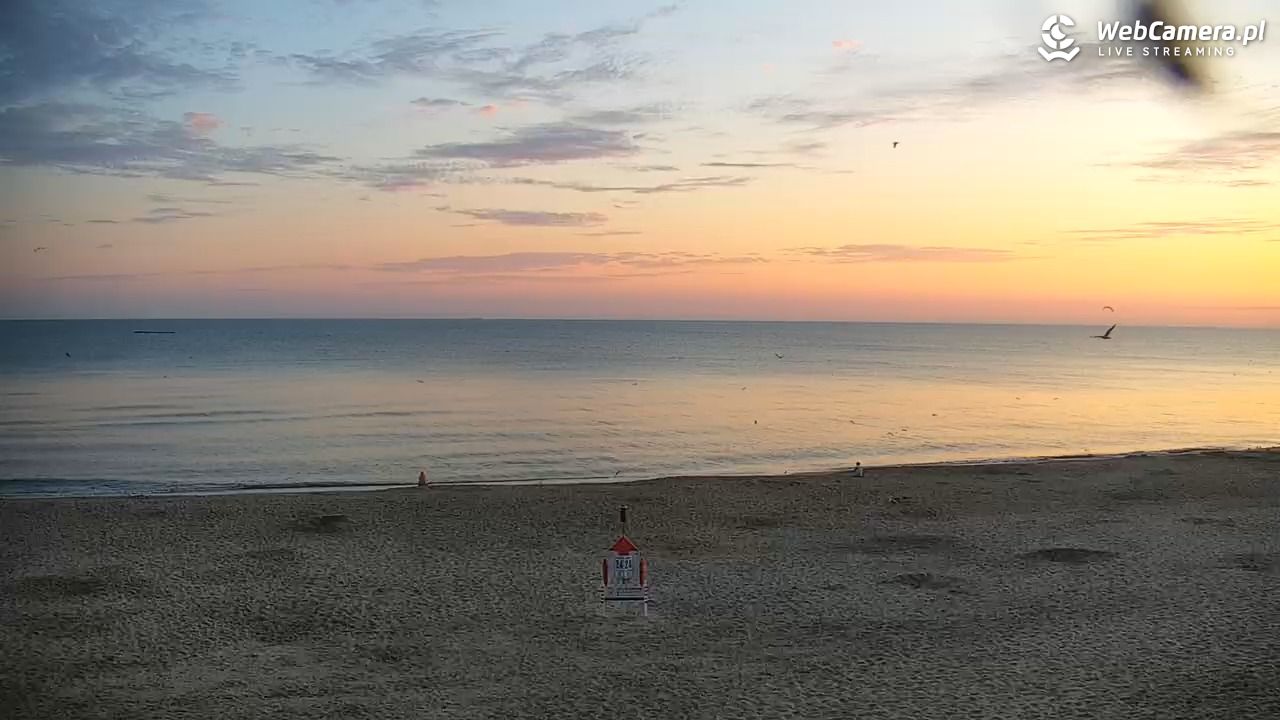 JASTRZĘBIA GÓRA - widok na plażę - 30 lipiec 2026, 04:51