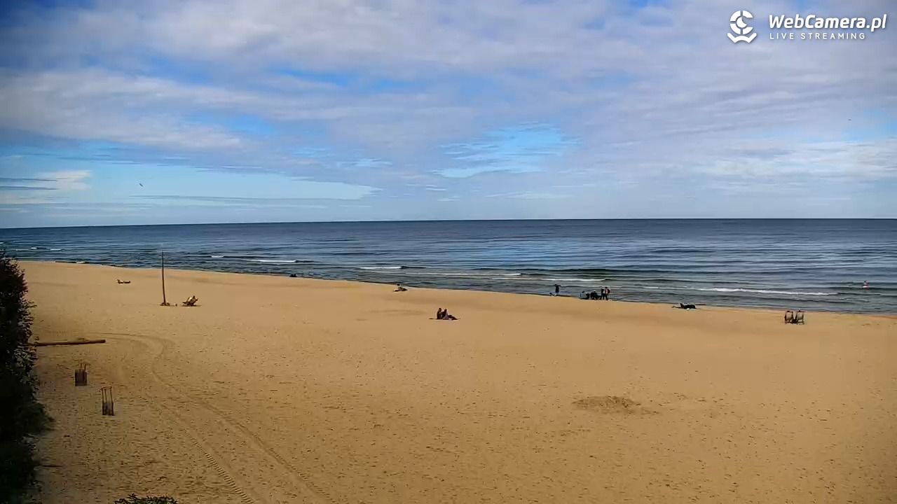 JASTRZĘBIA GÓRA - widok na plażę - 15 wresień 2025, 11:29