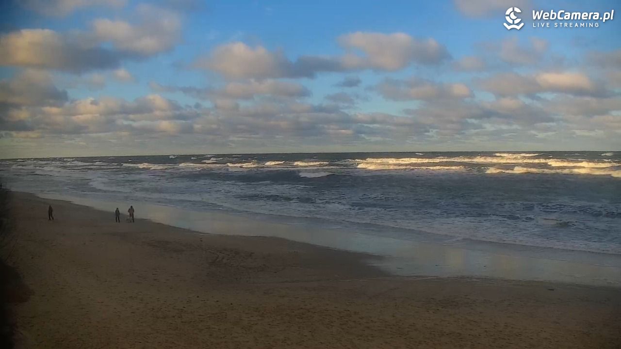 JASTRZĘBIA GÓRA - widok na plażę - 28 grudzień 2025, 13:19