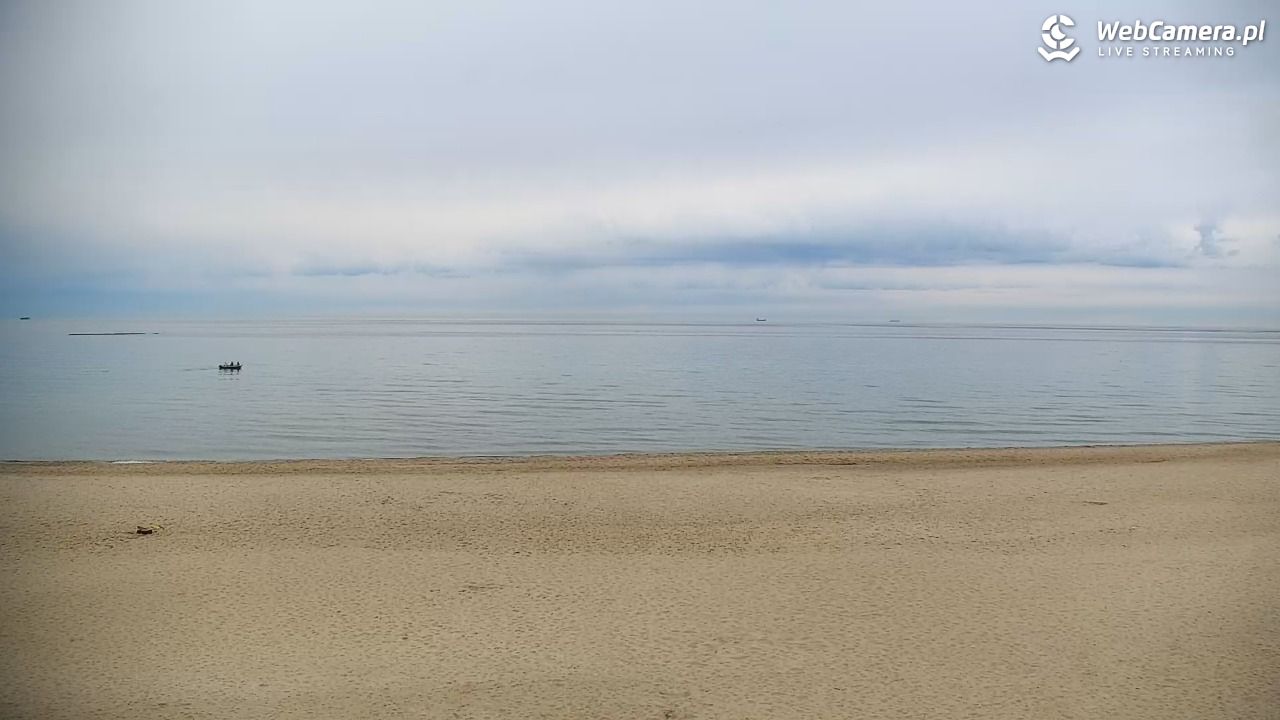 JASTRZĘBIA GÓRA - widok na plażę - 19 kwiecień 2026, 06:38