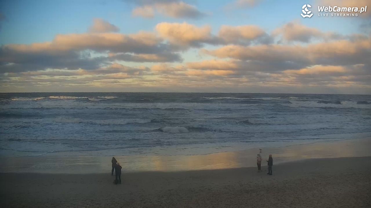 JASTRZĘBIA GÓRA - widok na plażę - 28 grudzień 2025, 14:30