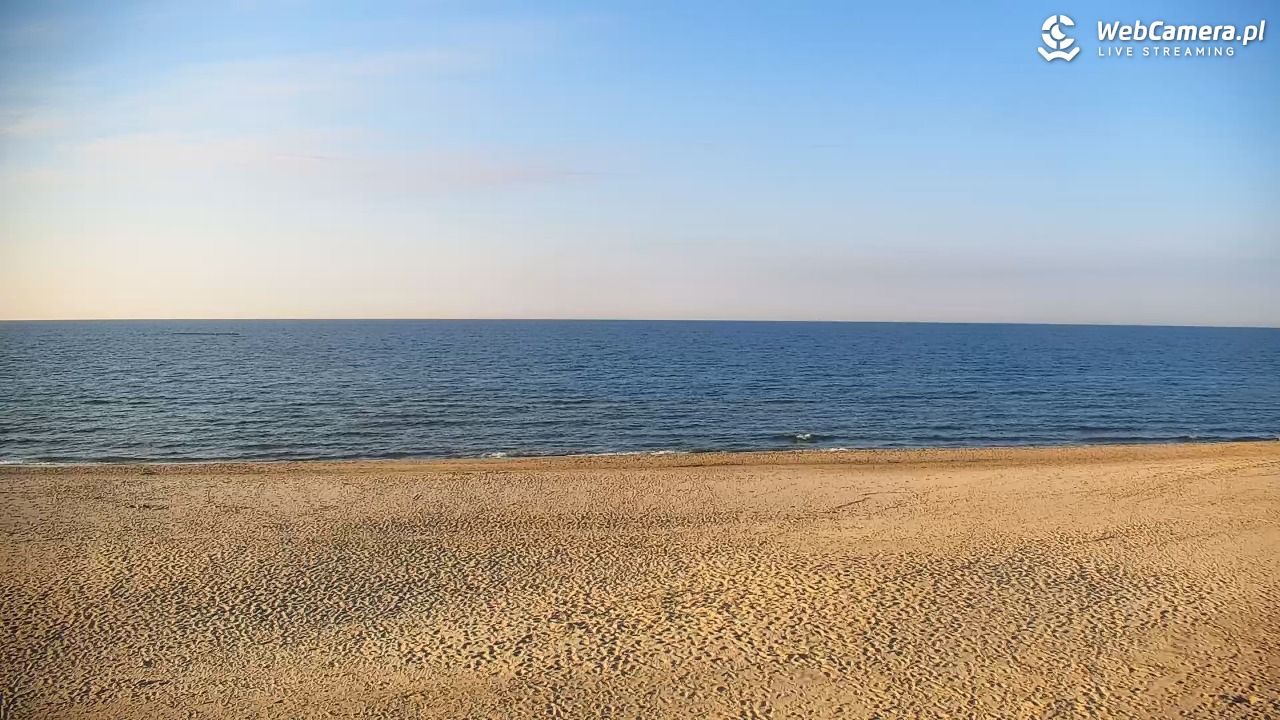 JASTRZĘBIA GÓRA - widok na plażę - 17 kwiecień 2026, 18:31