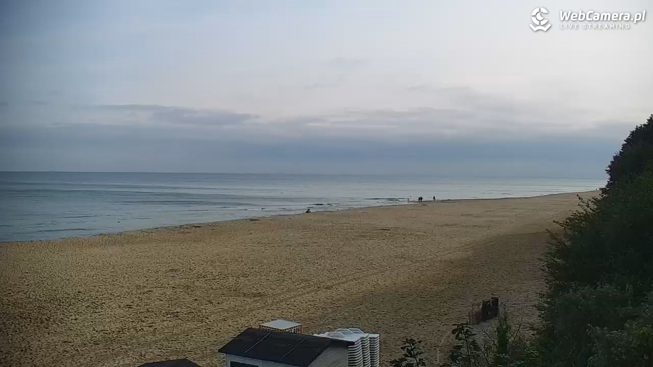 JASTRZĘBIA GÓRA - widok na plażę - 14 wresień 2025, 09:32