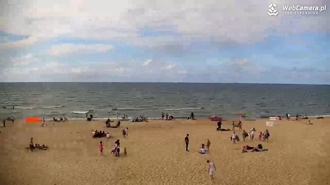 JASTRZĘBIA GÓRA - widok na plażę - 26 lipiec 2025, 17:37