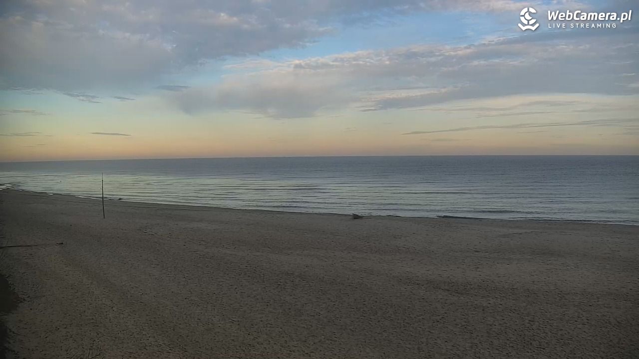 JASTRZĘBIA GÓRA - widok na plażę - 06 listopad 2025, 07:53