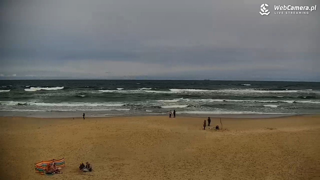 JASTRZĘBIA GÓRA - widok na plażę - 16 maj 2025, 12:23
