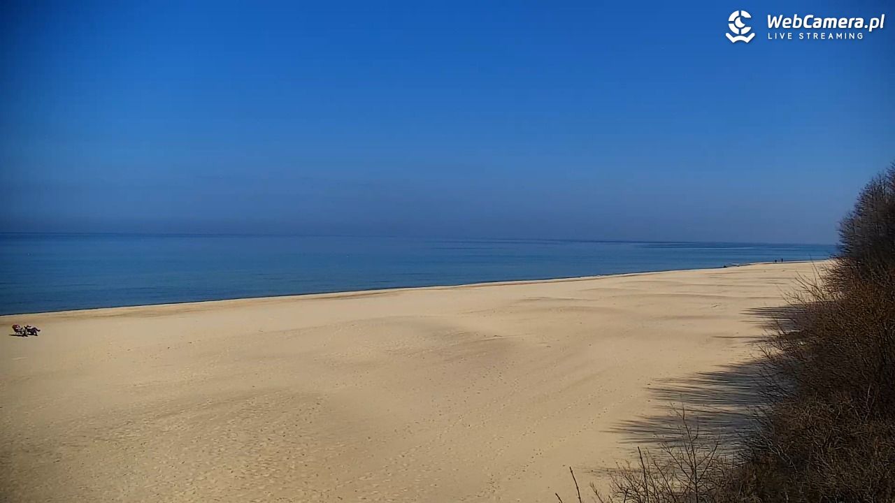 JASTRZĘBIA GÓRA - widok na plażę - 16 kwiecień 2026, 13:02