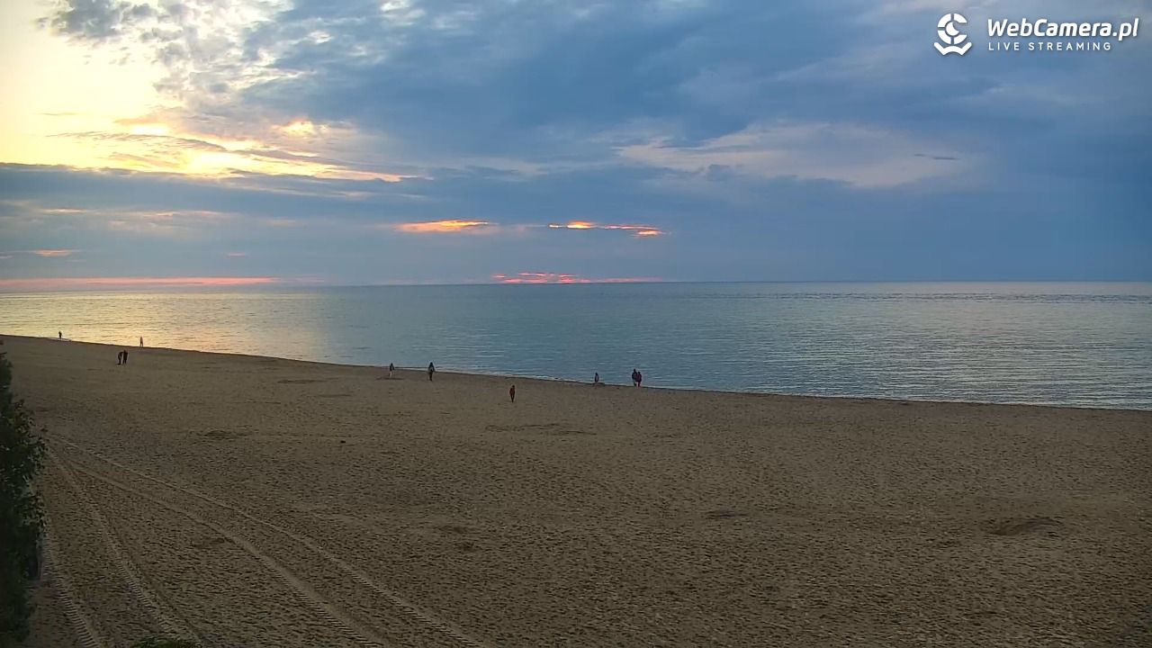 JASTRZĘBIA GÓRA - widok na plażę - 07 czerwiec 2026, 20:55
