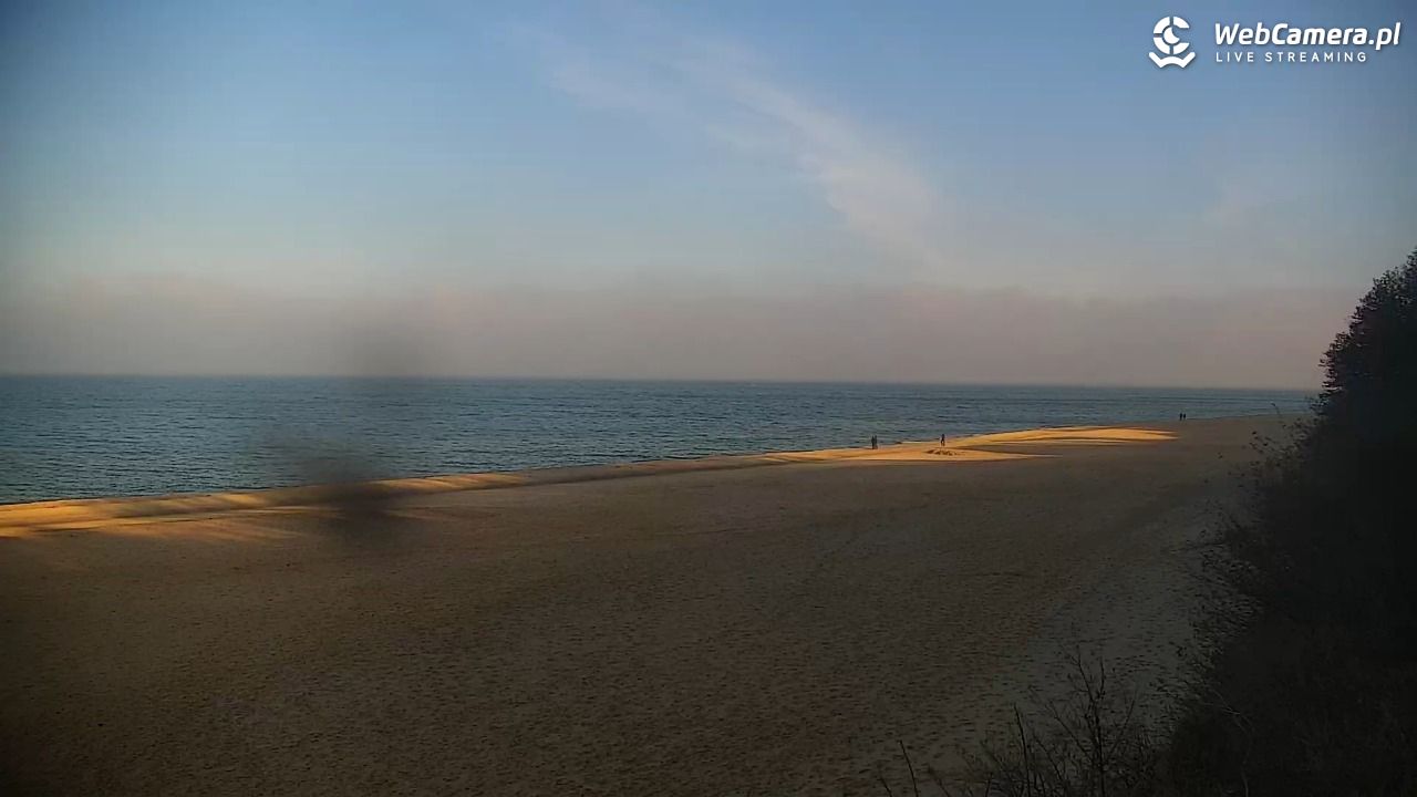 JASTRZĘBIA GÓRA - widok na plażę - 07 listopad 2025, 12:29