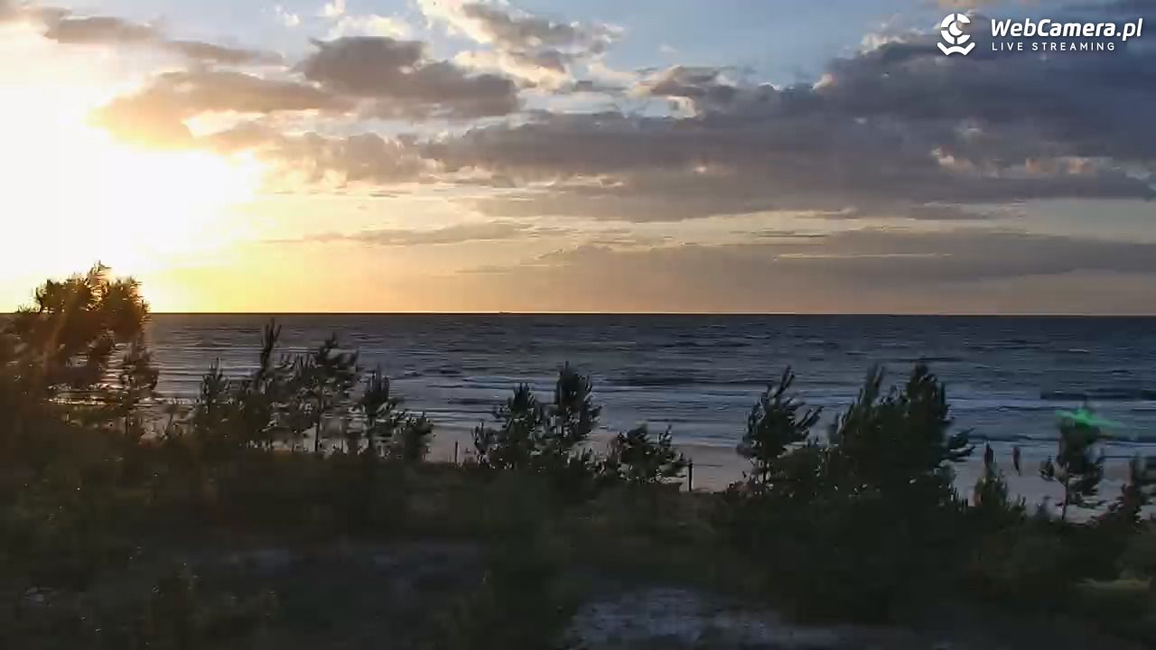 Karwia - widok na plażę Nowość - 05 lipiec 2026, 20:47