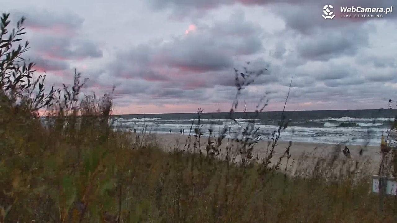 WŁADYSŁAWOWO - widok na plażę - 18 październik 2025, 21:43