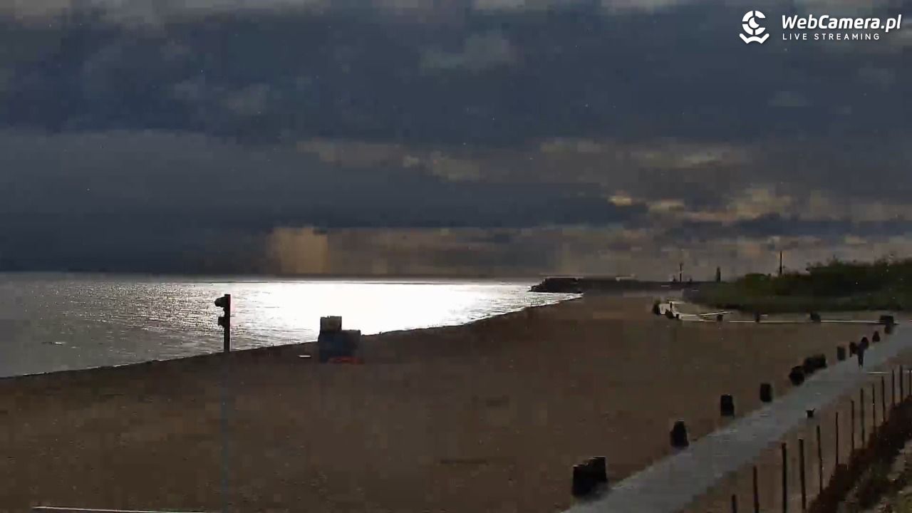 WŁADYSŁAWOWO - widok na plażę - 01 wresień 2026, 08:04