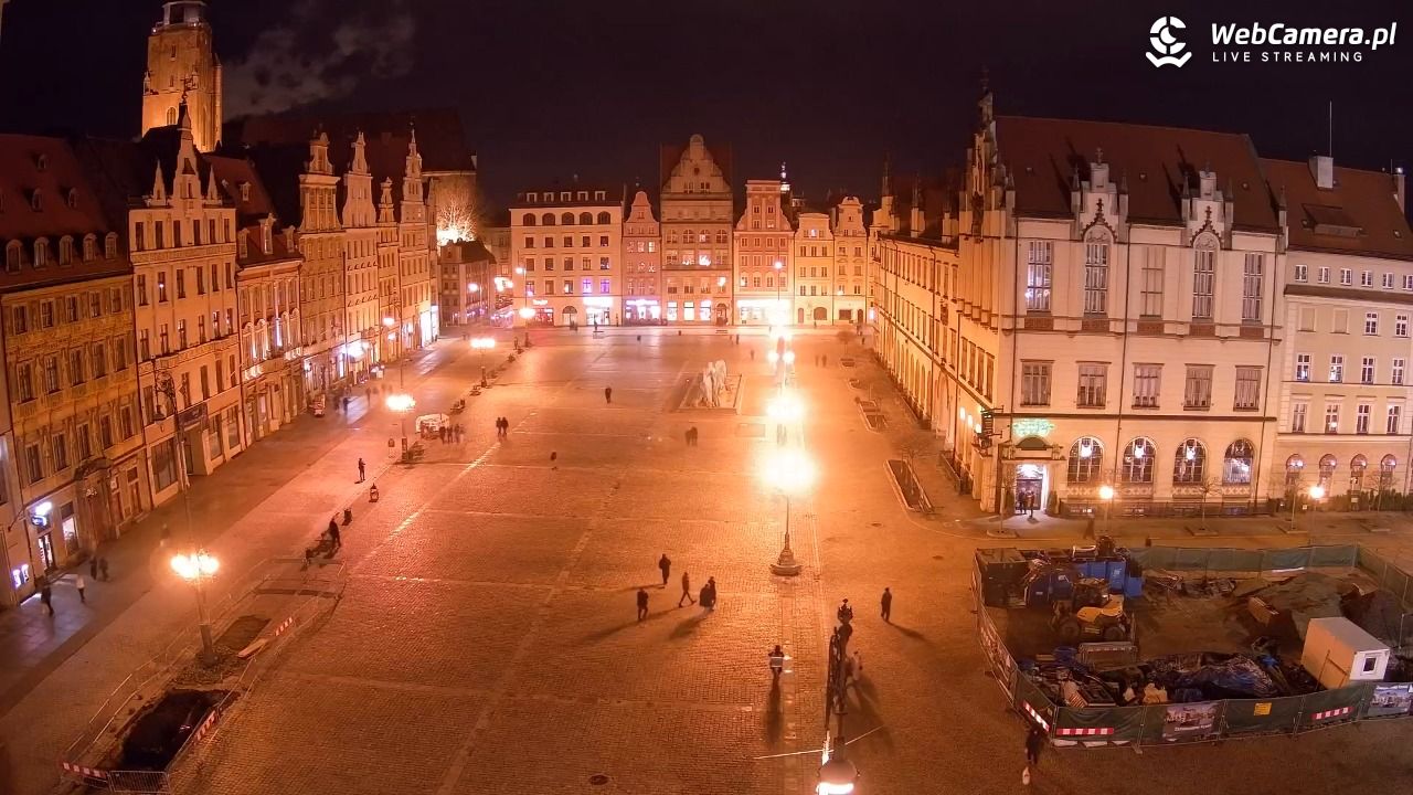 WROCŁAW - widok na Stare Miasto - 24 luty 2026, 20:04