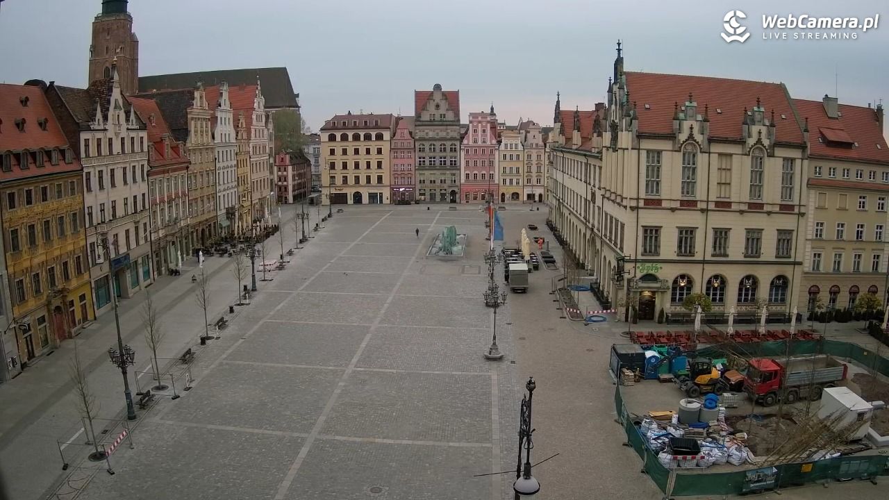 WROCŁAW - widok na Stare Miasto - 13 kwiecień 2026, 06:34