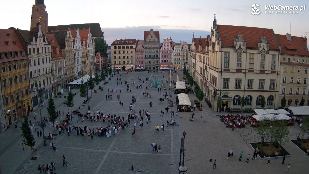 WROCŁAW - widok na Stare Miasto - 30 maj 2026, 20:41