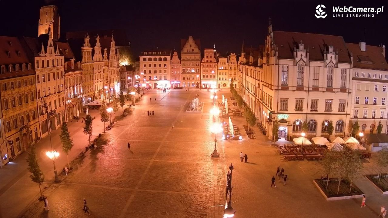 WROCŁAW - widok na Stare Miasto - 26 maj 2026, 23:31