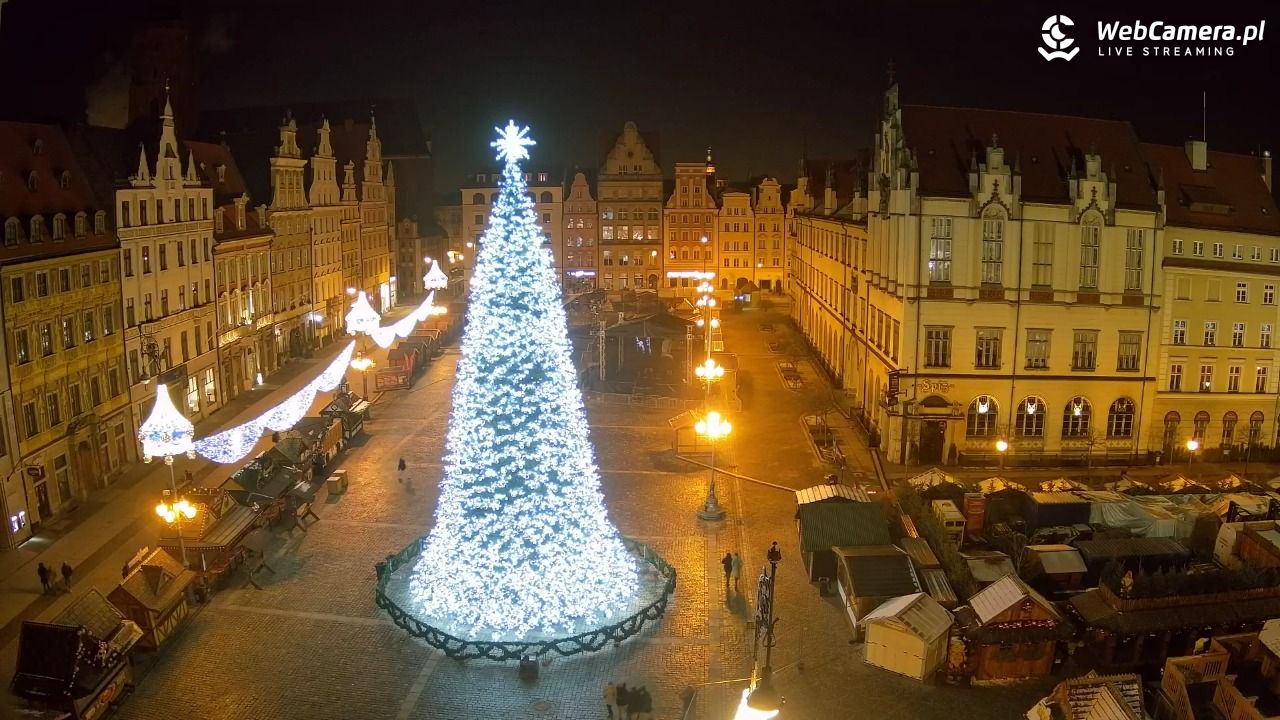 WROCŁAW - widok na Stare Miasto - 06 styczeń 2026, 00:20