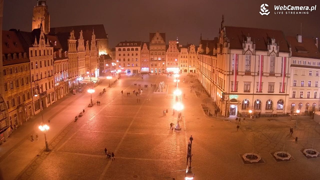 WROCŁAW - widok na Stare Miasto - 08 listopad 2025, 23:10