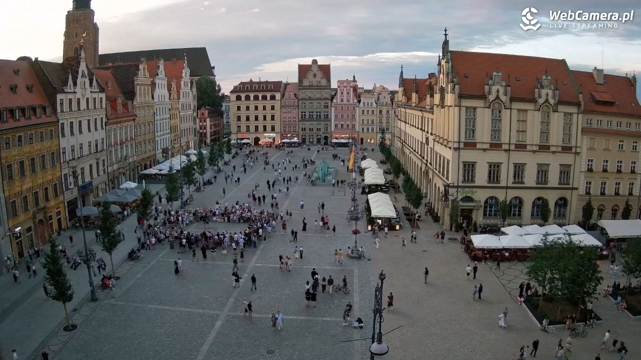 WROCŁAW - widok na Stare Miasto - 11 lipiec 2026, 20:48