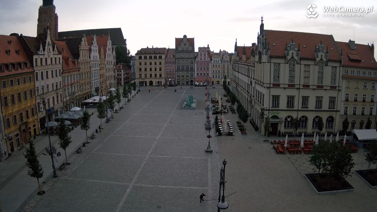 WROCŁAW - widok na Stare Miasto - 12 lipiec 2026, 06:02